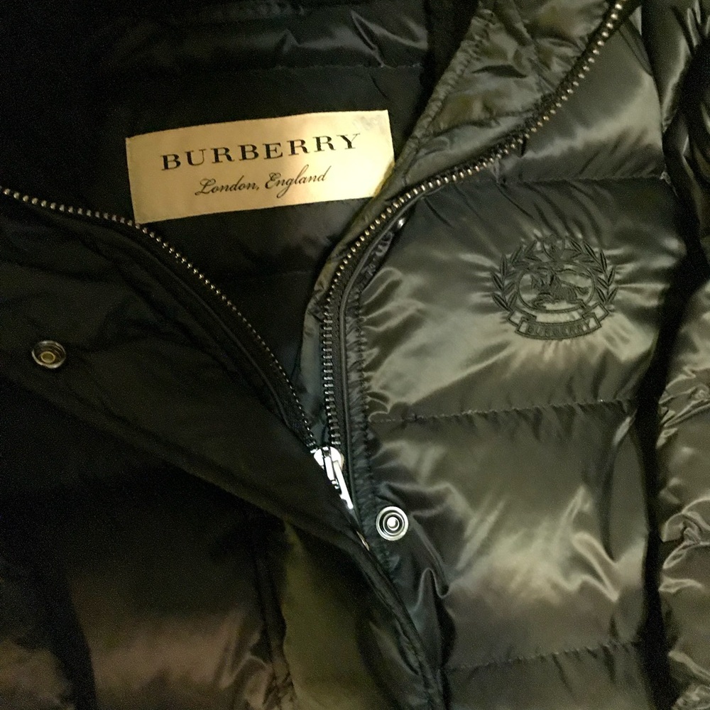 Burberry Kington Archive Logo Down Hooded Coat - Picture 3 of 8